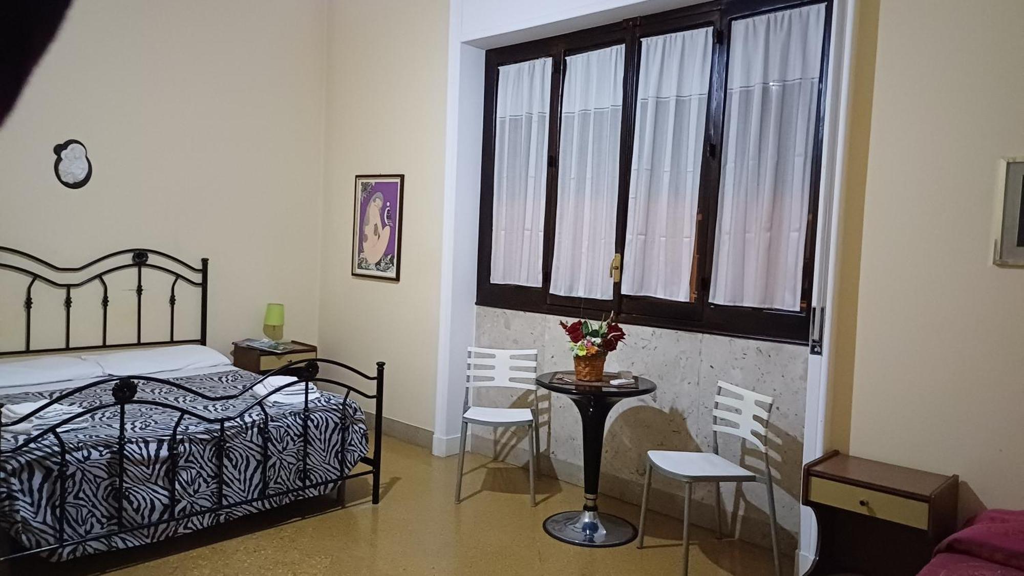 Da Mary Guest House Palermo Ngoại thất bức ảnh